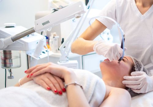 Hydra-facial-header-esthetica-aesthetic-clinic